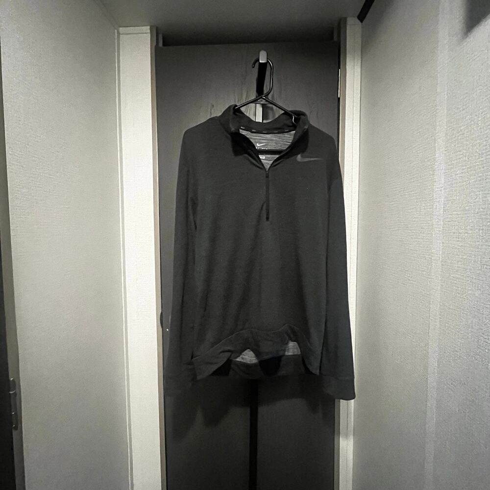 Nike Pull Over - image 1